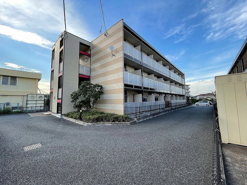 レオパレスサザンクロスBの物件外観写真