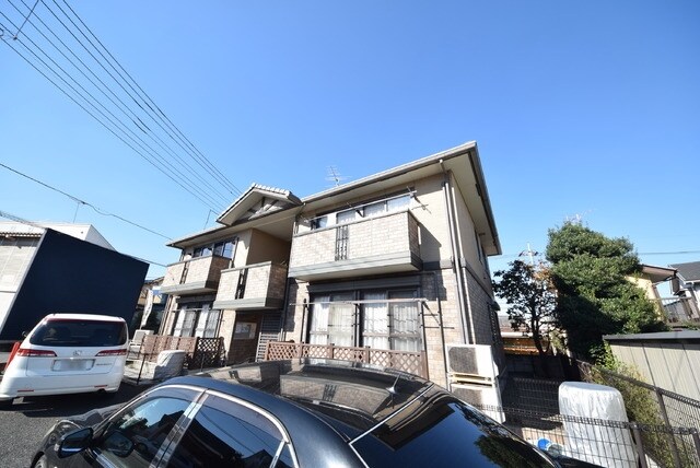 Opus1の物件外観写真