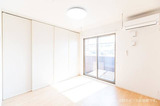 リッシュ・リヴィエールの物件内観写真