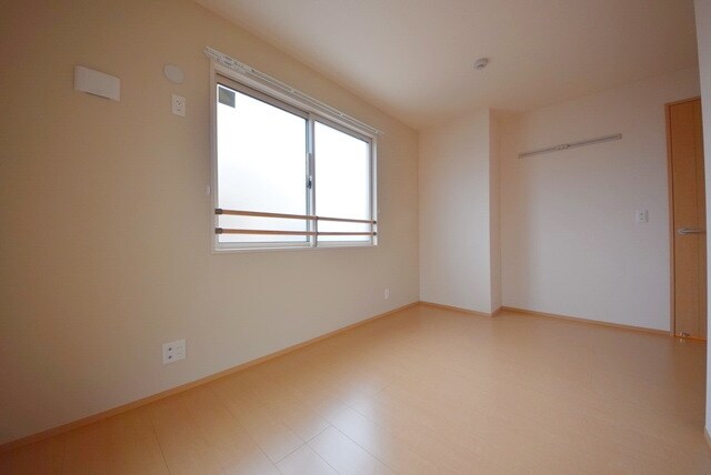 クレセントの物件内観写真