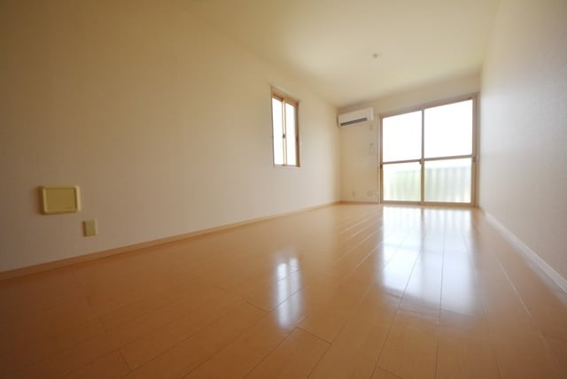 レガーロ Bの物件内観写真