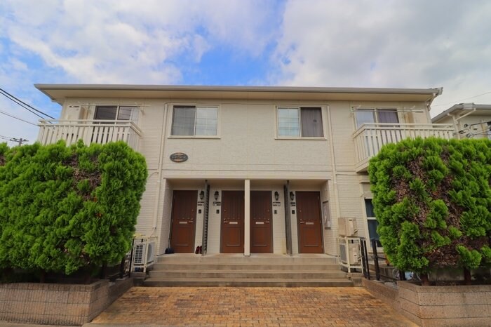 レガーロ Bの物件外観写真