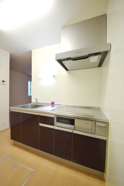 フォッサート・トレ 弐番館の物件内観写真