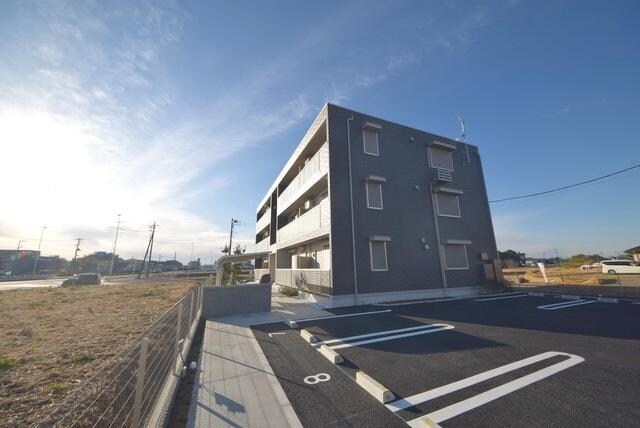 ウィステリアの物件外観写真