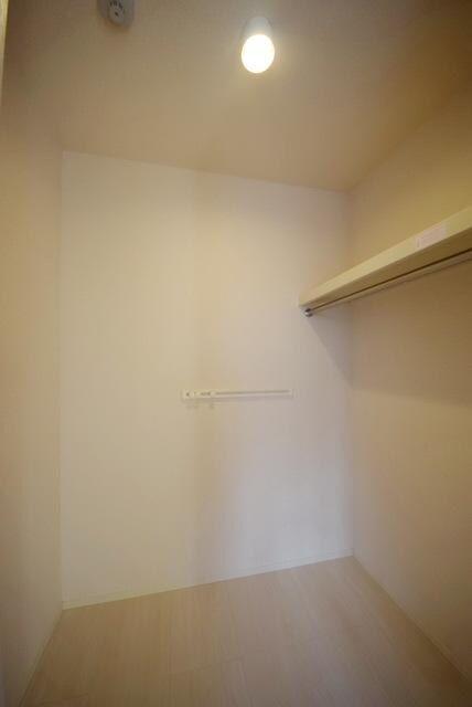 ウィステリアの物件内観写真