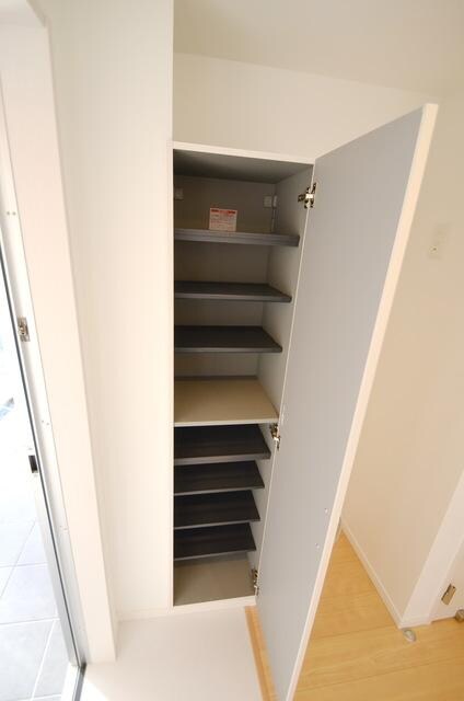 フレジェの物件内観写真