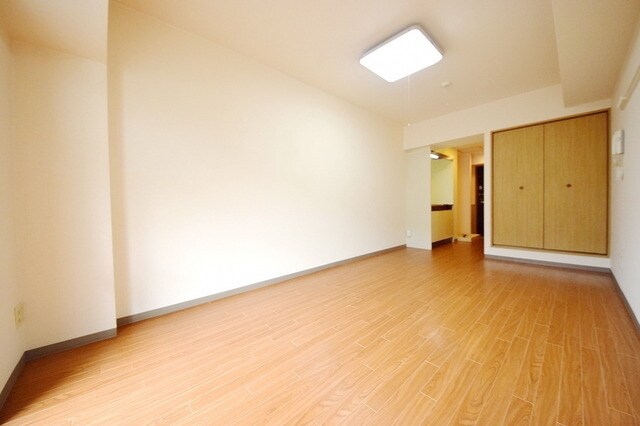 ベルメゾン三郷の物件内観写真