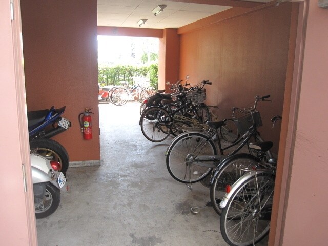 ベルメゾン三郷の物件内観写真