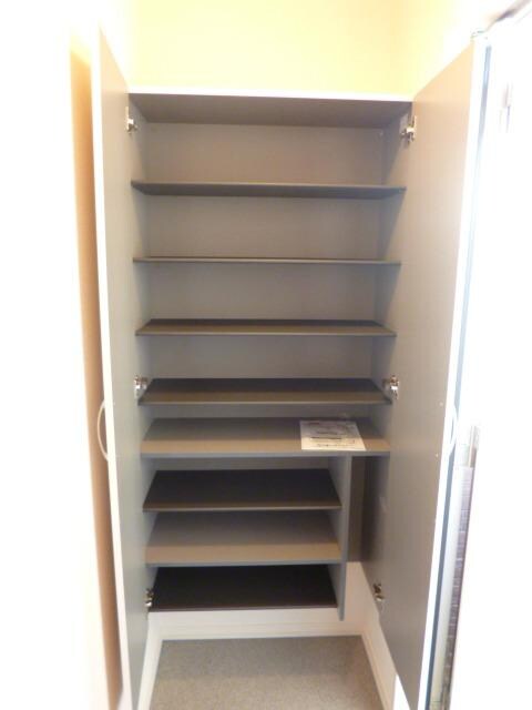 グランシーバ 1の物件内観写真