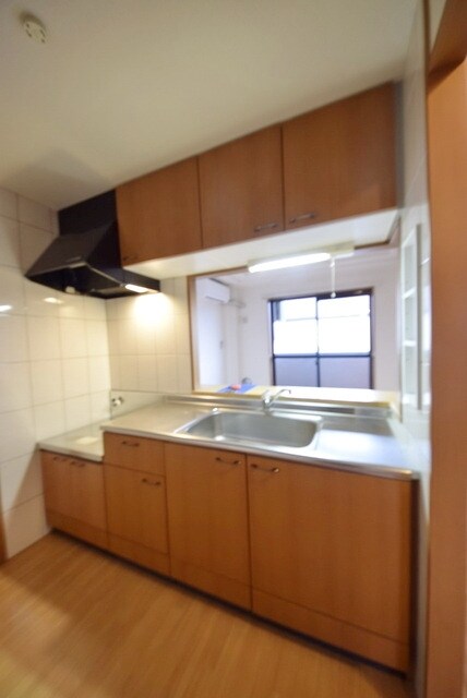 ガーデンヒルズNAKAYAMA壱番館の物件内観写真