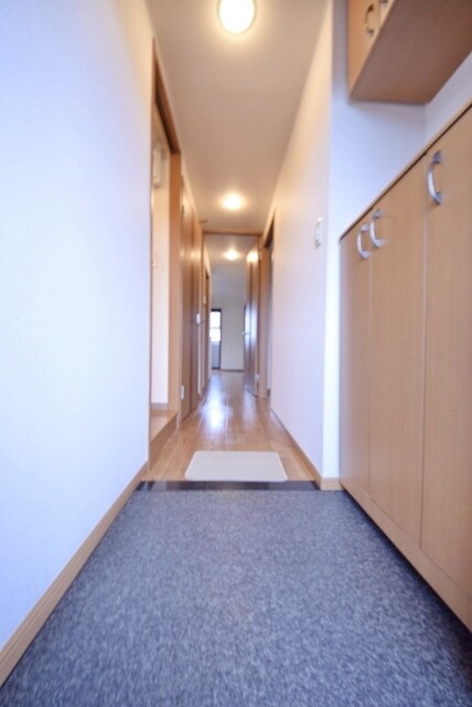 ガーデンヒルズNAKAYAMA壱番館の物件内観写真