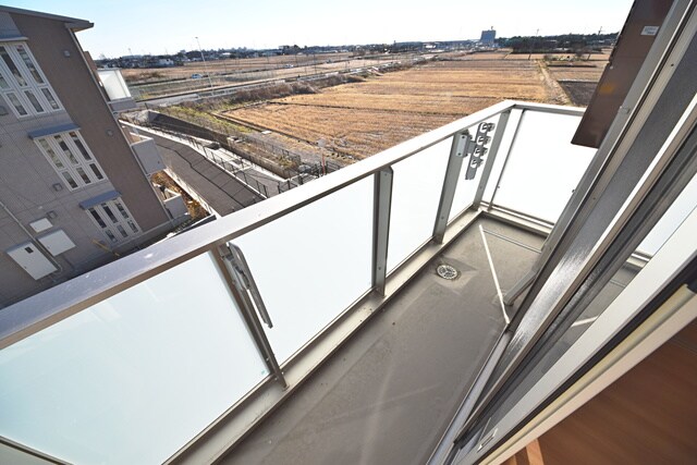 ロイジェントパークスレイクタウンIII J棟の物件内観写真