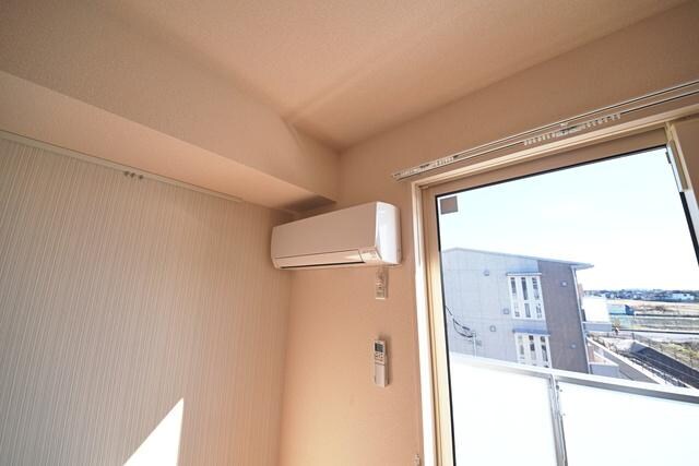 ロイジェントパークスレイクタウンIII J棟の物件内観写真