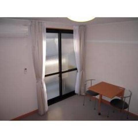 レオパレスミディーCの物件内観写真