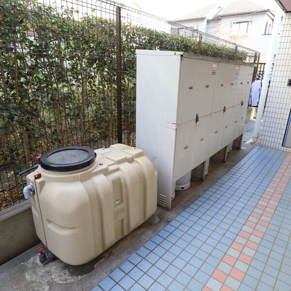 フローレス六番館の物件内観写真