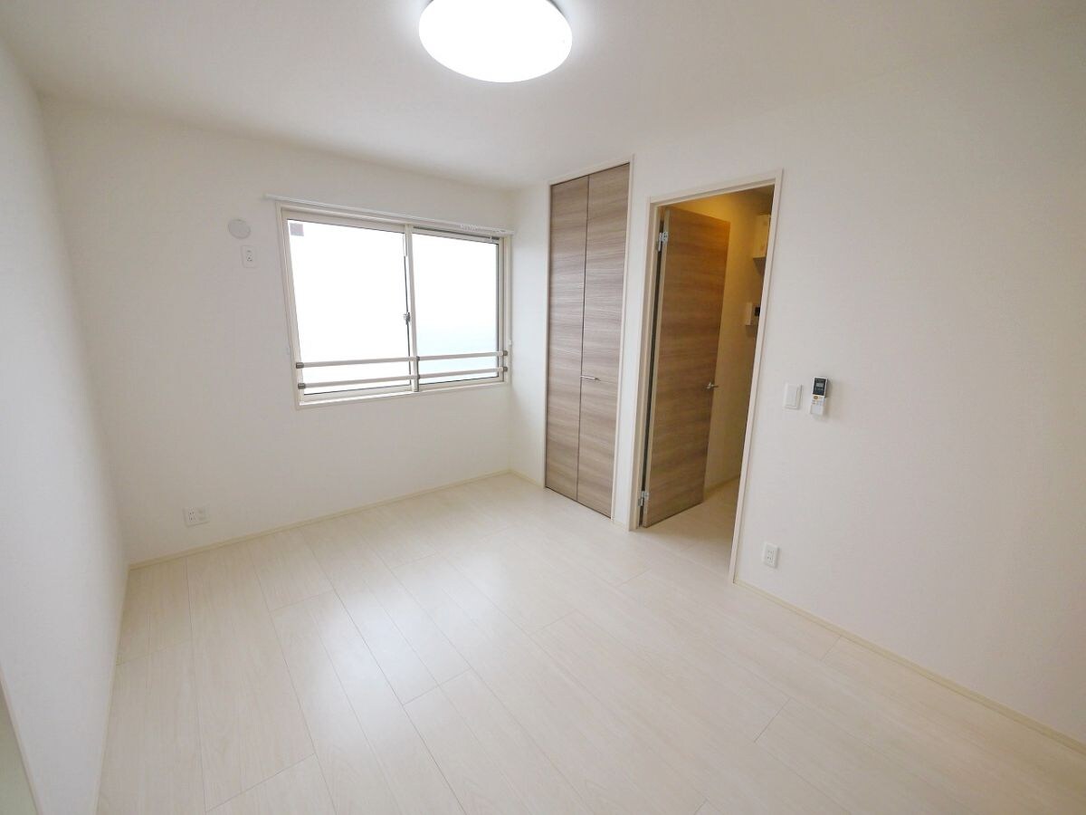 プルメリアの物件内観写真