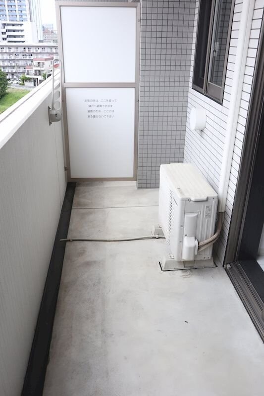 アン・ボルヌの物件内観写真