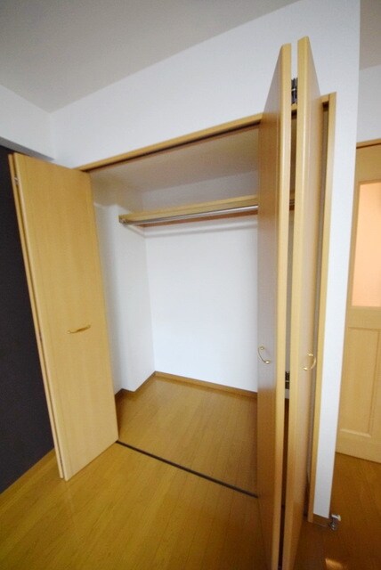 ロイヤルハイツFUJIの物件内観写真