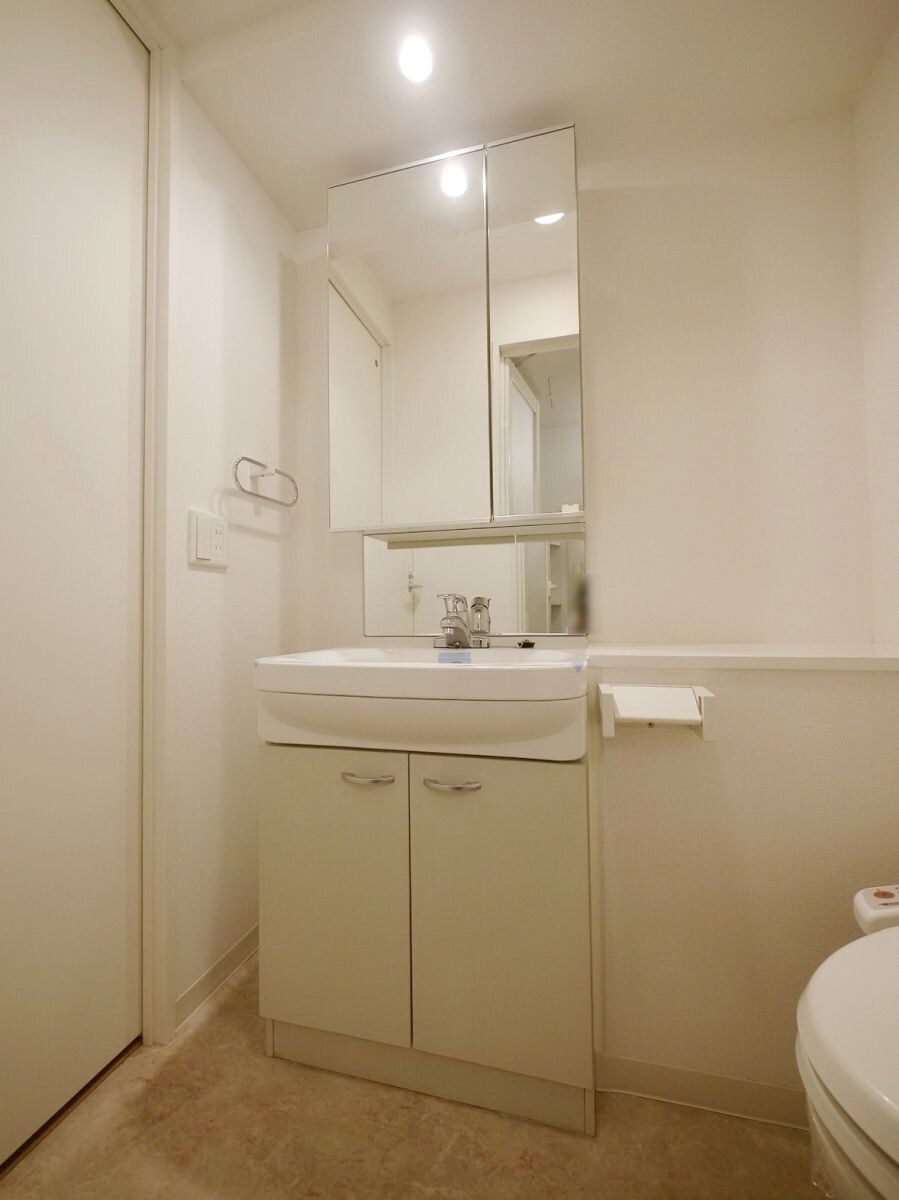 ライブコート草加の物件内観写真