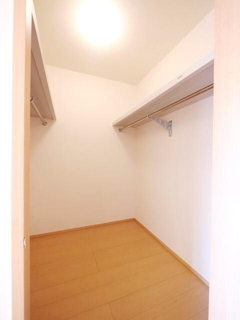 リュイール IIの物件内観写真