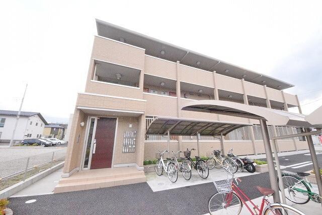 エクセレントの物件外観写真