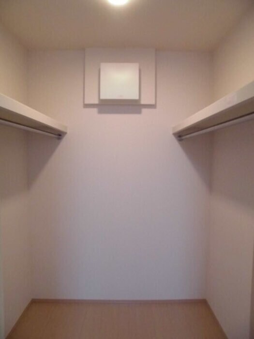 メルヴェーユ三郷中央 Aの物件内観写真