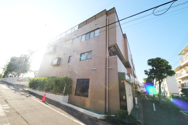 レジデンスヒロの物件外観写真