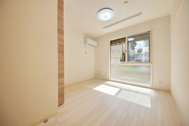 ホワイトヴィラの物件内観写真