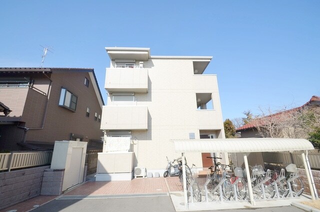 クレシアの物件外観写真