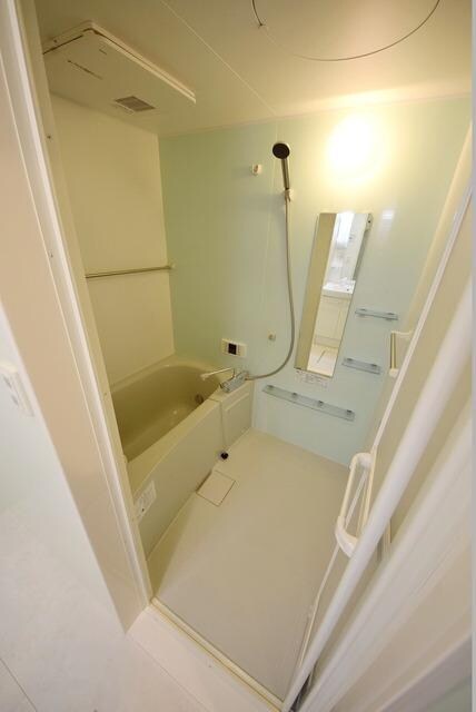 プレシャスガーネットの物件内観写真