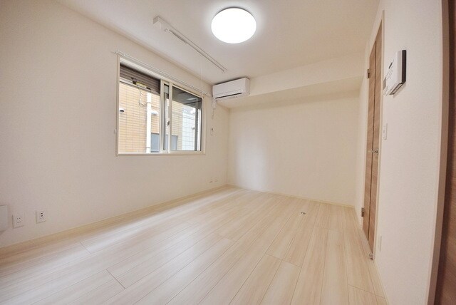 ホワイトヴィラの物件内観写真