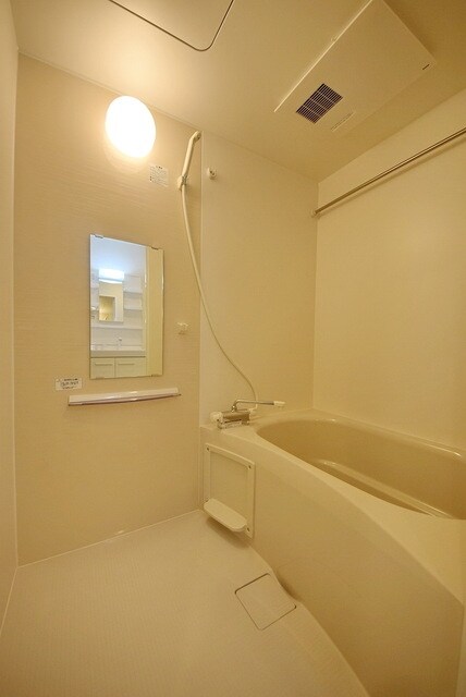 ホワイトヴィラの物件内観写真