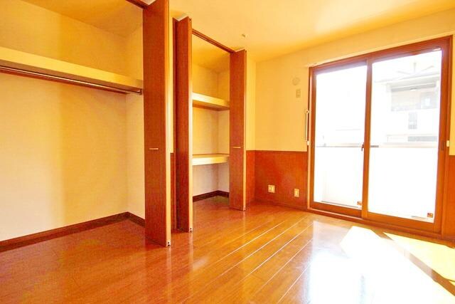 リビングタウン三橋西Bの物件内観写真