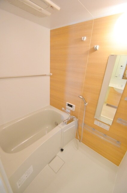 エスト・レザンの物件内観写真