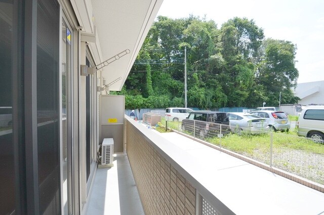 エスト・レザンの物件内観写真