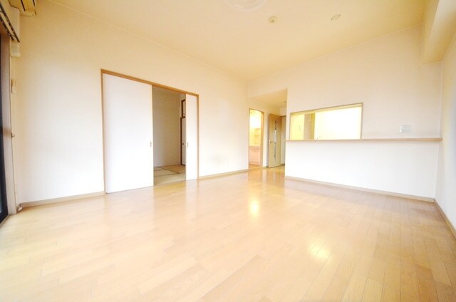 ブリリアントの物件内観写真