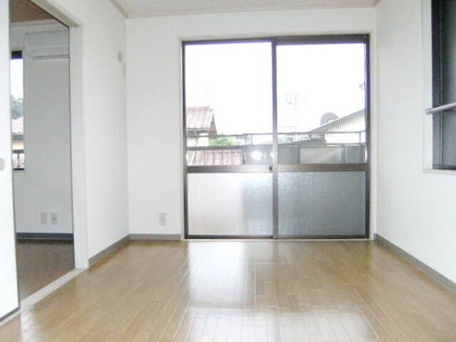 ひまわりハイツの物件内観写真