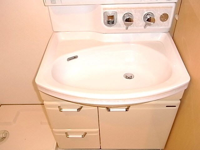 ロイヤルヒルズ浦和の物件内観写真