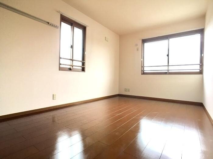 ヴィクトワール Iの物件内観写真