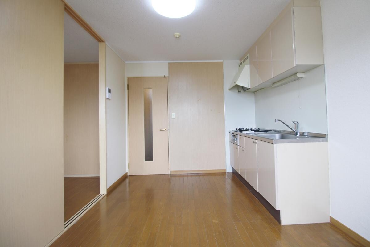 レオパレス城北B 9872の物件内観写真