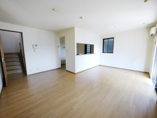 蓮見貸家11号棟の物件内観写真