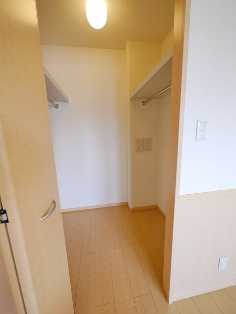 ダンヒル壱番館の物件内観写真