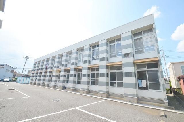 ヴィラ三橋の物件外観写真