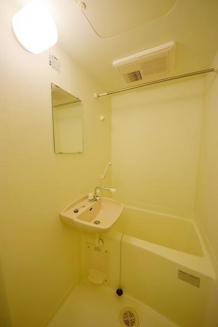 レオパレスエストの物件内観写真