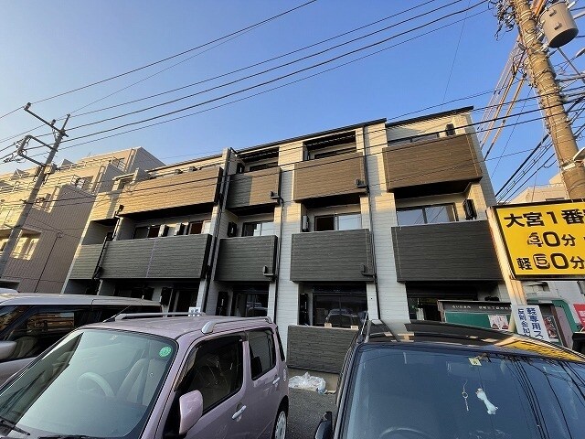 エクセラン大宮の物件外観写真