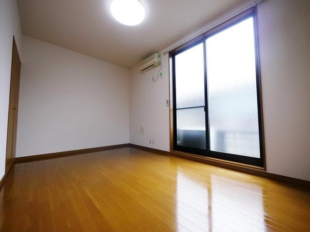 アンプルールブワ指扇2の物件内観写真