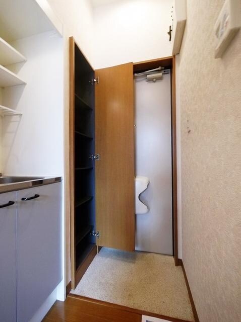 アンプルールブワ指扇2の物件内観写真