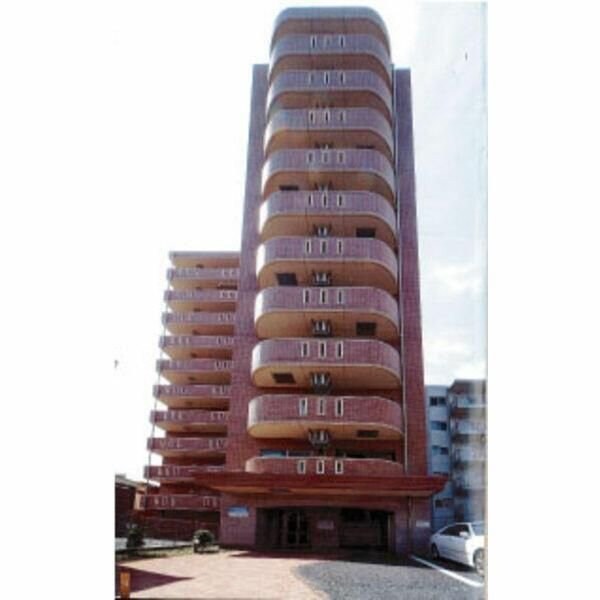 スパシエルクス大宮の物件外観写真