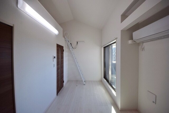 プリムス大宮の物件内観写真