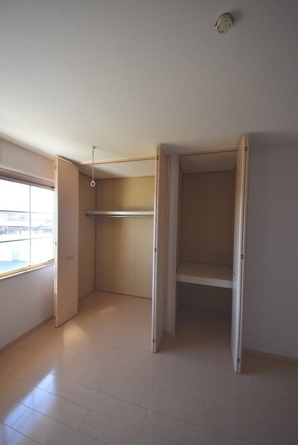 レガーロ Bの物件内観写真